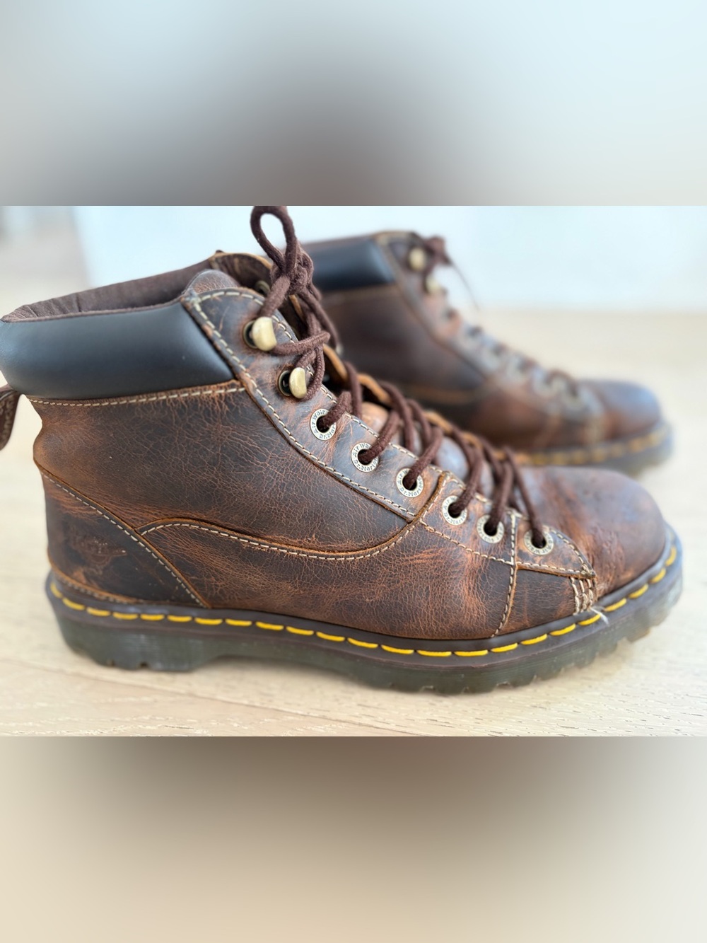 Dr. Martens Men's Alderton Brown Leather Lace-Up Rugged Work Boots 11 - Picture 4 of 9